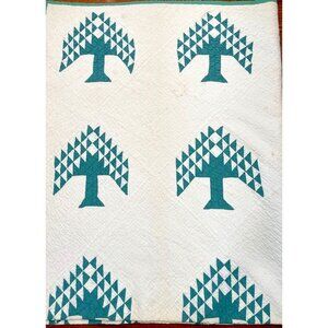 VTG Quilt With Green Tree Of Life Applique’ On Cream